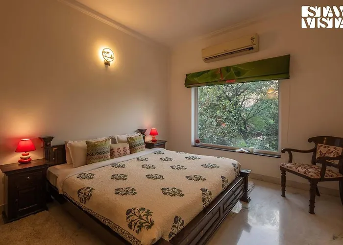Stayvista'S Nature Ville - City Escape With Terrace-Balconies With View, Lawn & Gazebo