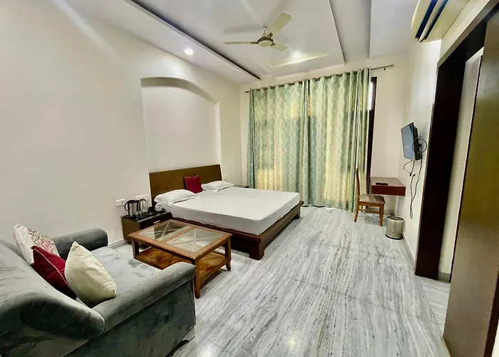 VI Homes-A 3Bhk Homestay